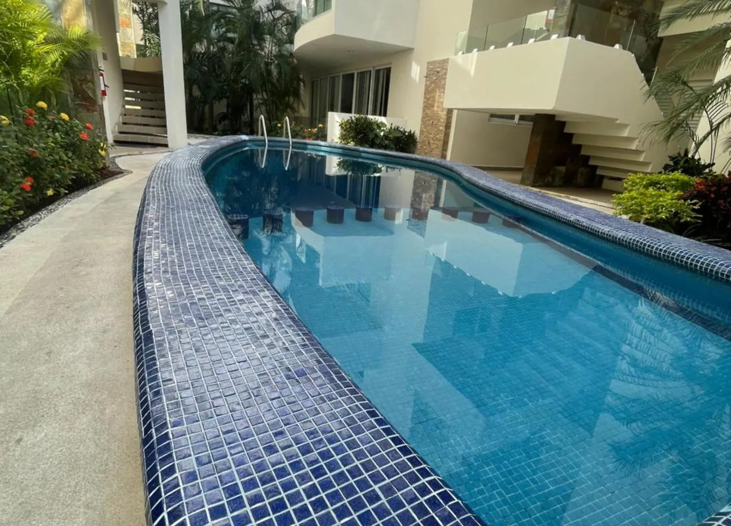 Spacious Apartment 1 Block From The Beach Playa del Carmen