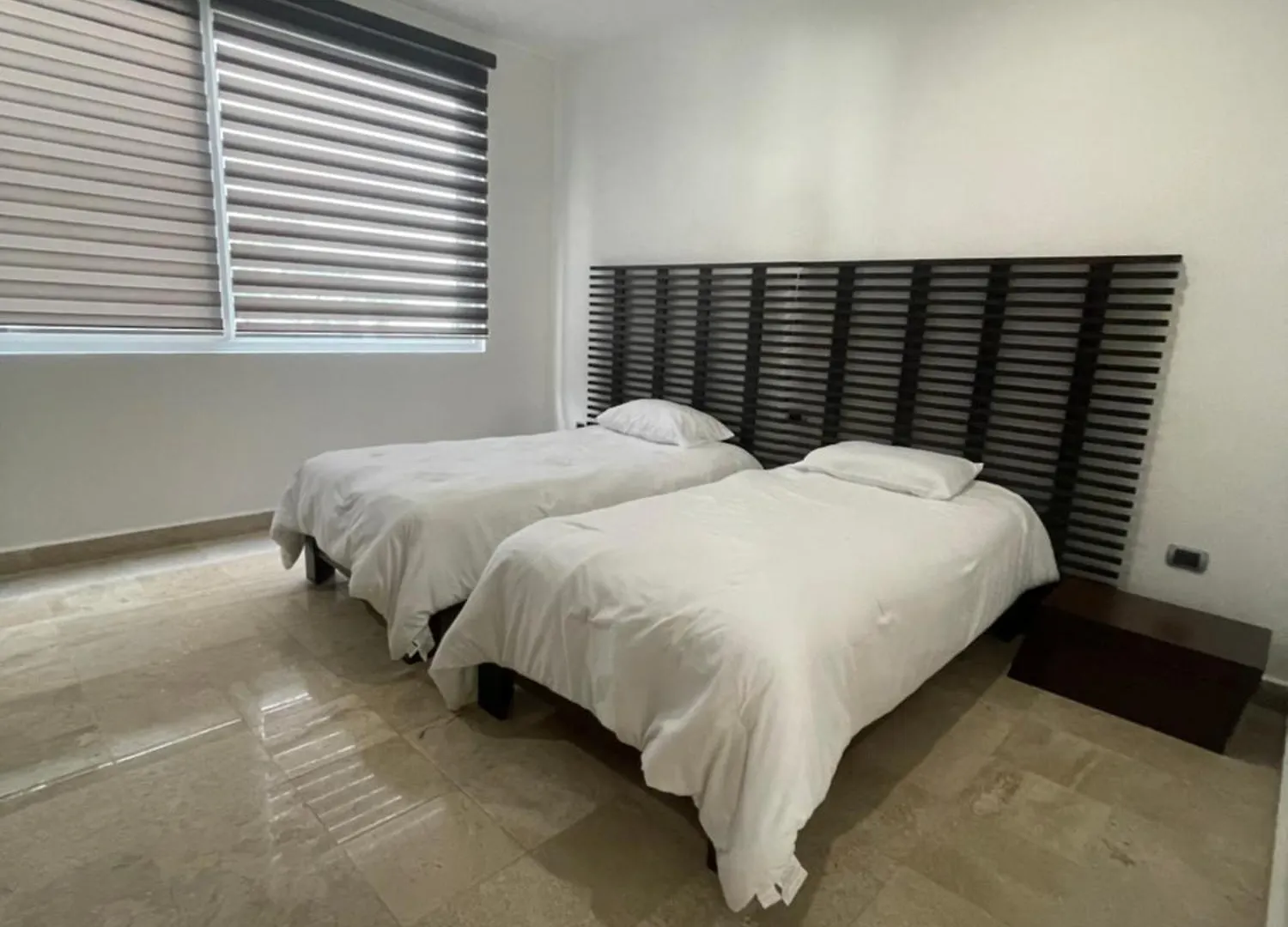 Spacious Apartment 1 Block From The Beach Playa del Carmen
